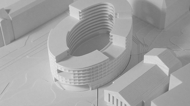 Gemensamhetsboende nära Avenyn lockar göteborgarna – 3D-printad modell av Bohem ställs ut under Volvo Ocean Race