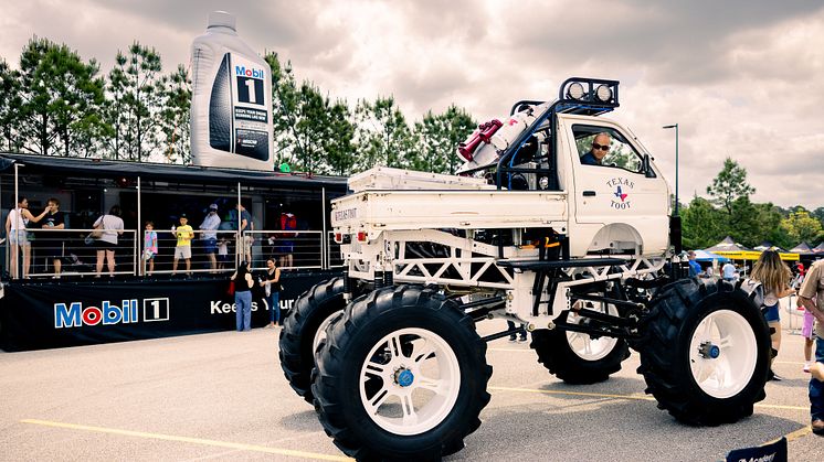 Der von Craig Meaux aus Beaumont, Texas, gebaute Autozam Scrum Micro Truck wurde im letzten Jahr Gewinner der Hot Wheels Legends Tour
