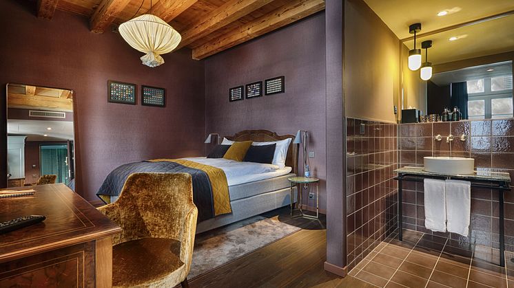 Guest room at Spedition Hotel & Restaurant, Thun, Switzerland - design by Stylt