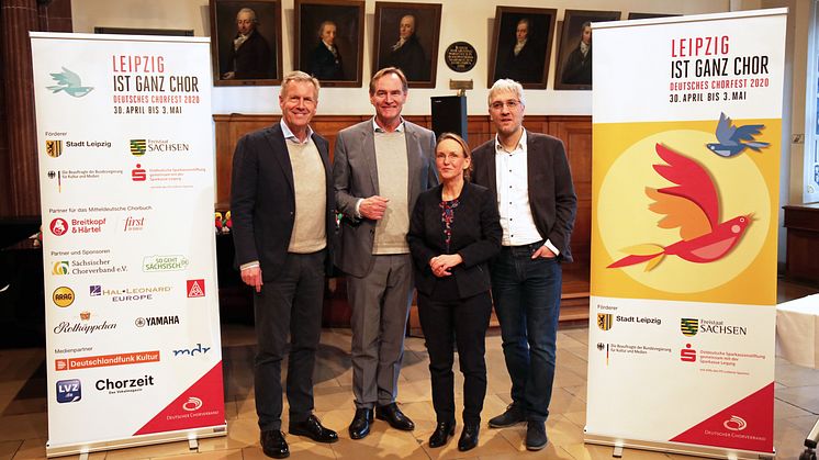 Christian Wulff, Burkhard Jung, Veronika Petzold und Tobias Rosenthal (v.l.) stellen das Deutsche Chorfest 2020 vor