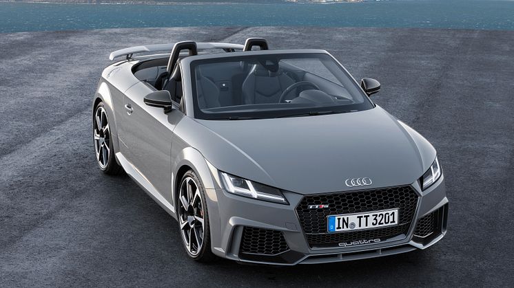 Audi TT RS Roadster