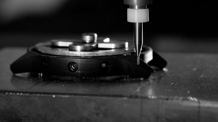 Garmin_MARQ Carbon Kollektion_Herstellung (c) Garmin Deutschland GmbH