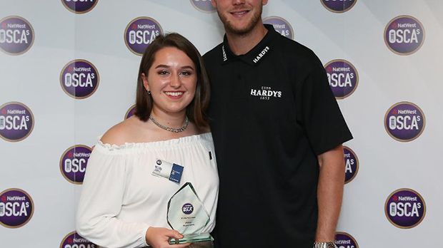 Stuart Broad pictured with Megan Jones, Young Volunteer of the Year
