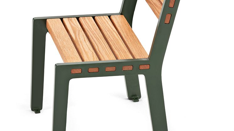 Frank barnstol, design David Taylor. Nyhet 2020
