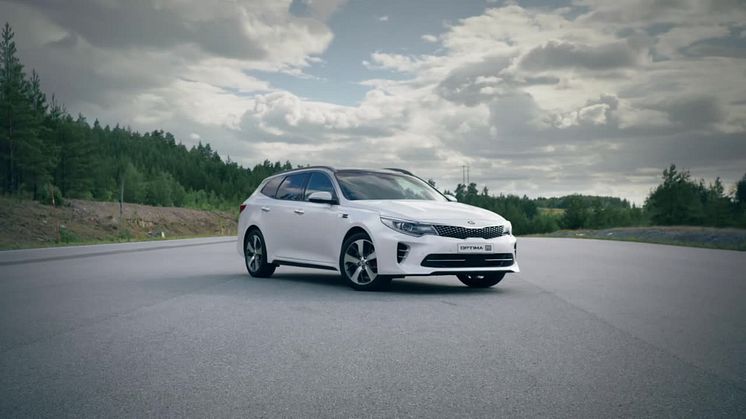 Nya Kia Optima Sportswagon - Testad av barn_kortversion