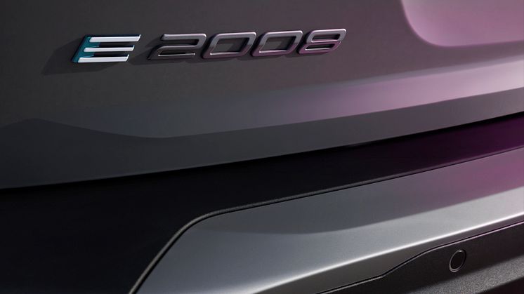 PEUGEOT_E-2008_FE_2305GJ_506