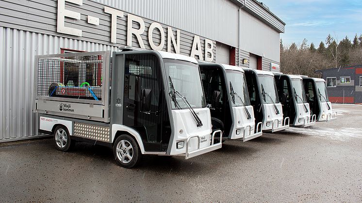 Eldrivna arbetsfordon av märket PRO Litium 3800