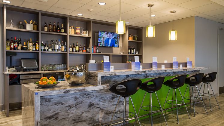 Norwegian unlocks new Escape Lounge to Premium passengers at Oakland-San Francisco