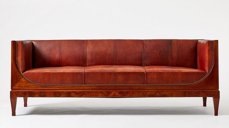 Soffa av Frits Henningsen