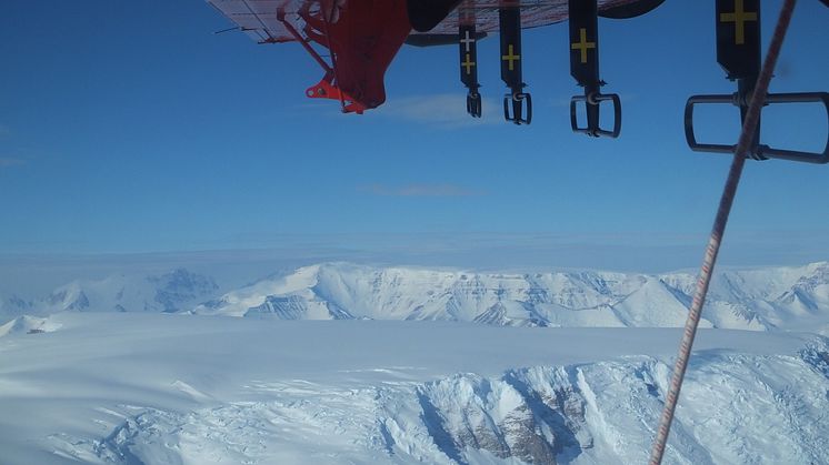 Radar surveys across the Transantarctic Mountains