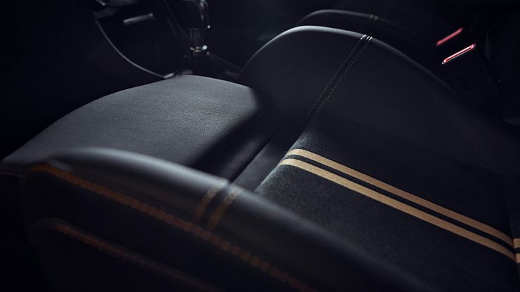 2022_FORD_PUMA_SEATS_48