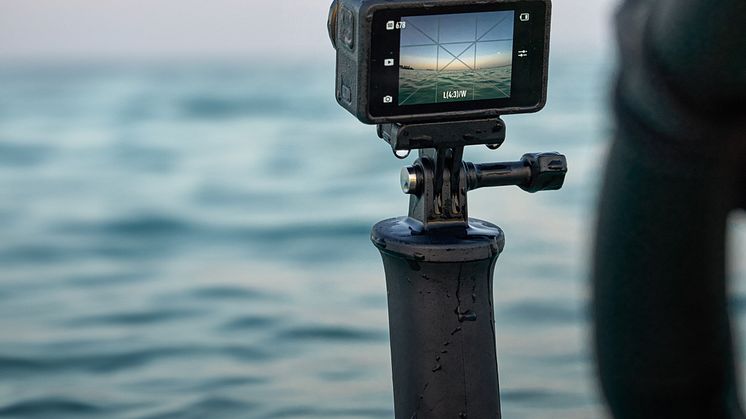 Osmo Action 5 Pro_Diving_Floating Handle.jpg