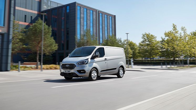 Ford Transit Custom ladbar hybrid 2019
