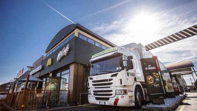 Frityrolja från McDonalds kan bli biobränsle. Foto: Scania