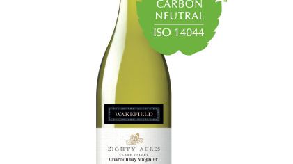 Världens första klimatneutrala vin finns nu i Sverige – Eighty Acres Chardonnay Viognier