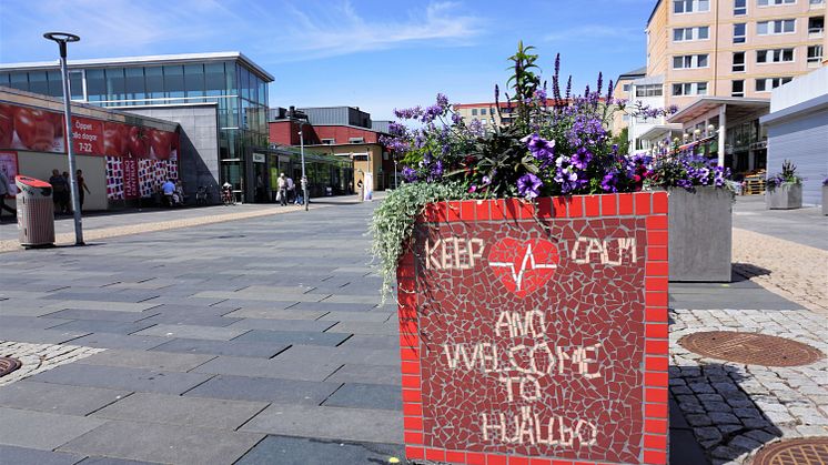 Se VM-finalen på torget i Hjällbo