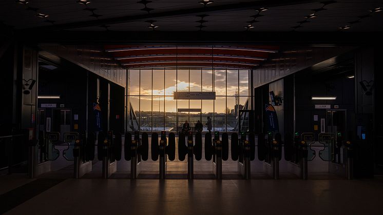 Brent Cross West gateline