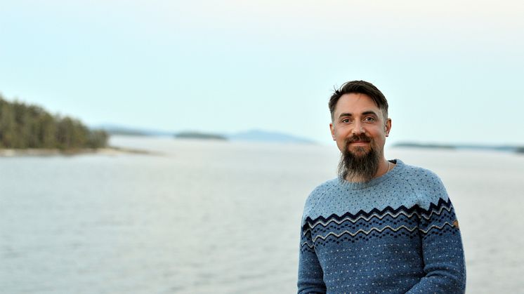Sebastian Åkesson är Årets läsombud 2020. Foto: Amanda Åkesson.