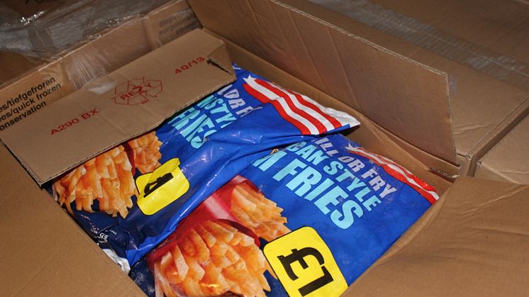 Frozen chips cover load - Op Airstrip