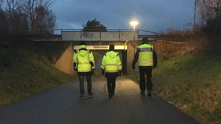 Trygghetsmätningar samt fysiska och digitala trygghetsvandringar ingår i det brottsförebyggande arbetet som sker i Kävlinge kommun.