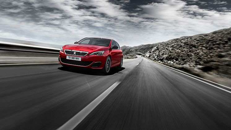 308 GTi by PEUGEOT SPORT: HOT HATCH
