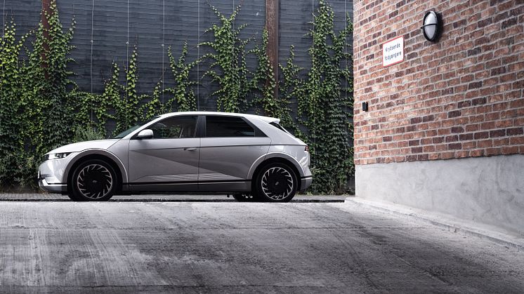 Den populære Hyundai IONIQ 5 får større batteri og længere rækkevidde.