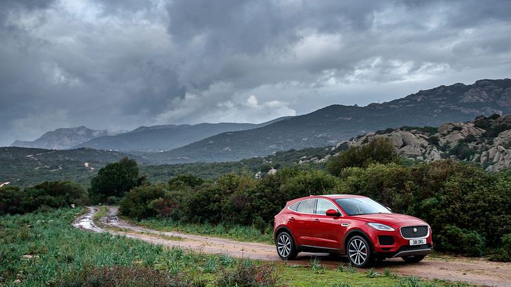 E-PACE S D240_Firenze Red_098