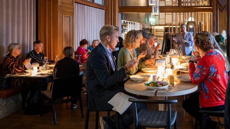 Honungslunch på restaurang Vrå