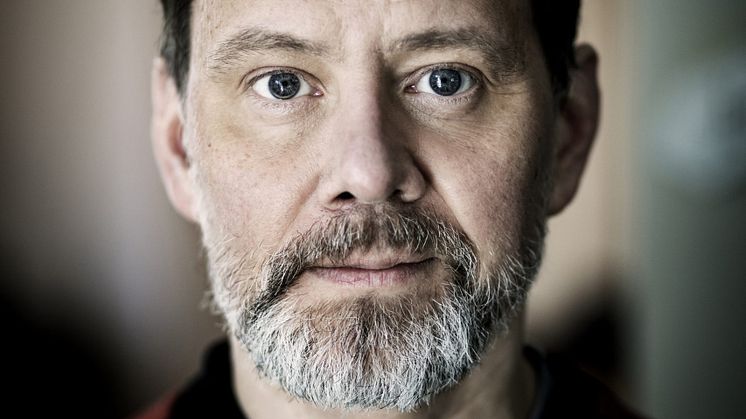 Sofia Jannoks stiftelse delar ut stipendium till serietecknaren Mats Jonsson