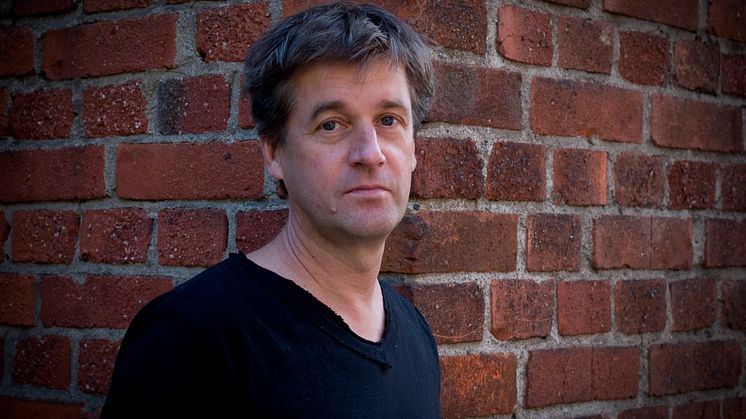 Boklansering: Skuggor av Peter Handberg 