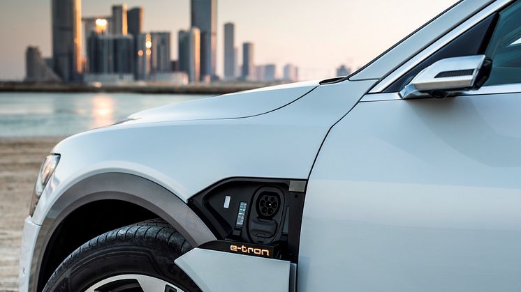 Audi e-tron opladning