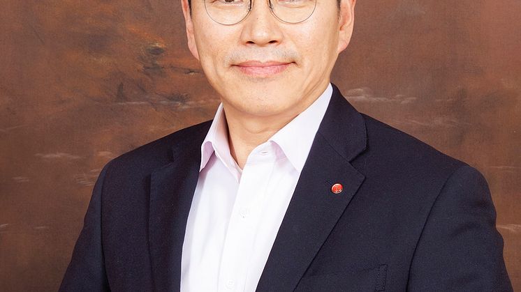 LG CEO William Cho.jpg