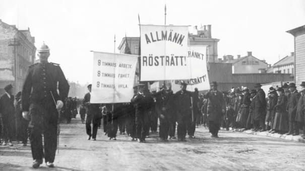 Demonstrationståg i Sundsvall 1899. Källa: Sundsvalls museum