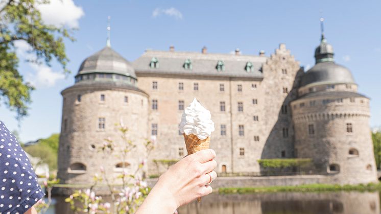 Is og Örebro slott. Foto: Visit Örebro