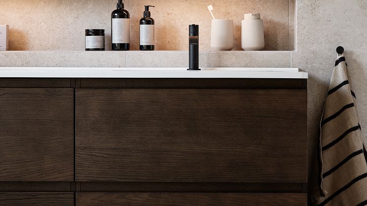 Vedum Badrum - Flow 1500 brun ek