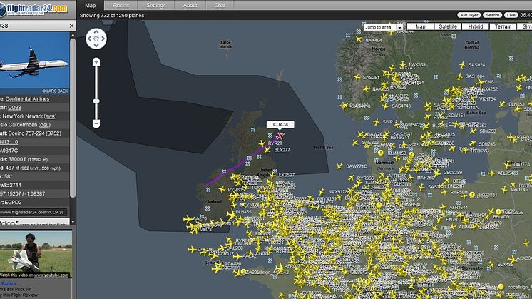 Följ askmolnet och flygtrafiken i realtid.