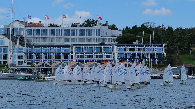 Jollar på Hakefjorden -Foto Anette-Ridderstad