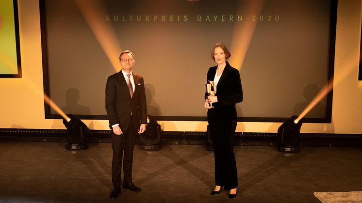 mallwitz-joana-statue-kulturpreis-bayern-2020-copyright-simon-leibl