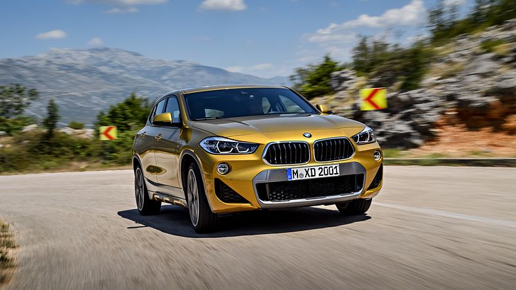 HELT NYA BMW X2