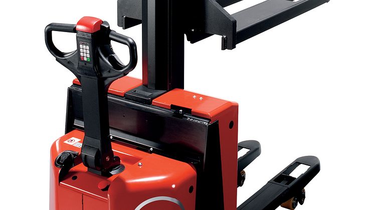 Staplare Ixion SWE080L