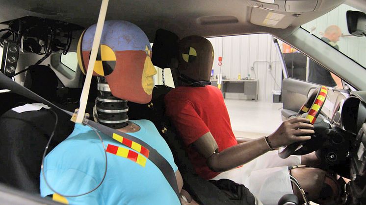 HMG intorduces world's first multi-collision airbag system_2