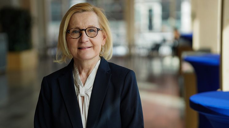 Britt-Inger Kajnäs (M)