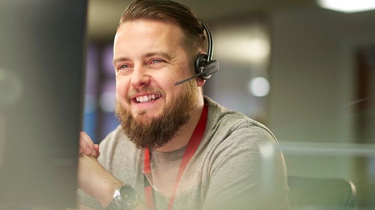 Svenska MSP tror på växande intäkter inom IT-säkerhet – men var tredje medarbetare är stressad