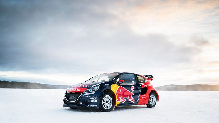 Världsmästarna Team Peugeot Hansen välkomnar Sebastien Loeb till 2016 års säsong