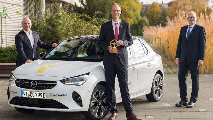 Opel Corsa-e vinder "Golden Steering Wheel 2020" (Det Gyldne Rat)