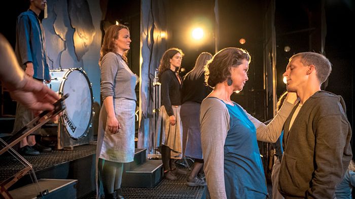 Vokalensemblen VoNo har skapat den musikaliska föreställningen utifrån forskarnas texter. Fotograf: Micaela Gillenberg