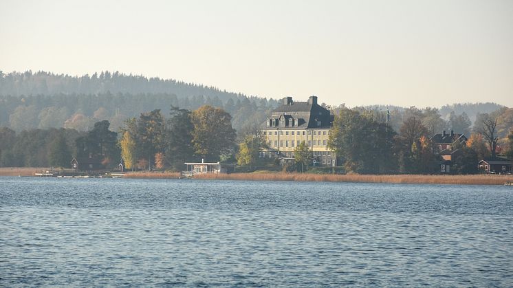 Rimforsa strand är en av platserna som ingår i ett matsafari för att uppmärksamma jubiléet. 