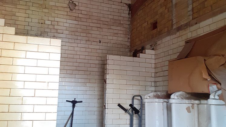 Letchworth loo before renovation