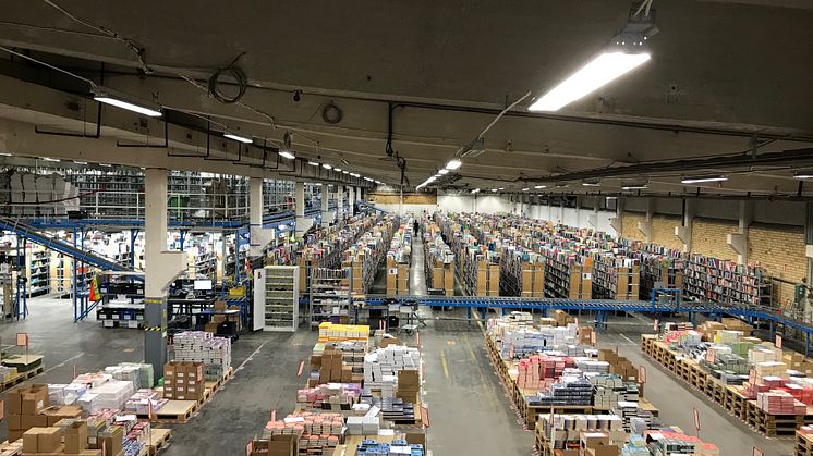 Adlibris skickade 5 000 000 paket förra året