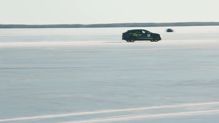 Kia EV6 GT sätter nytt världsrekord på svensk is